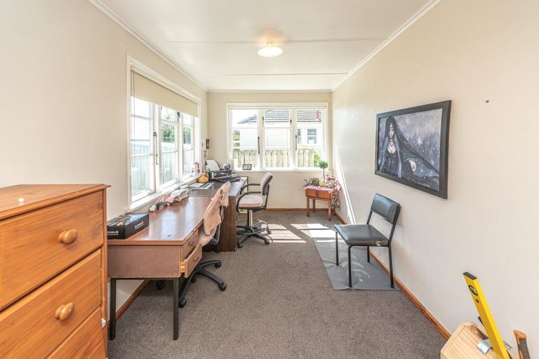 Photo of property in 73 Harper Street, Gonville, Whanganui, 4501