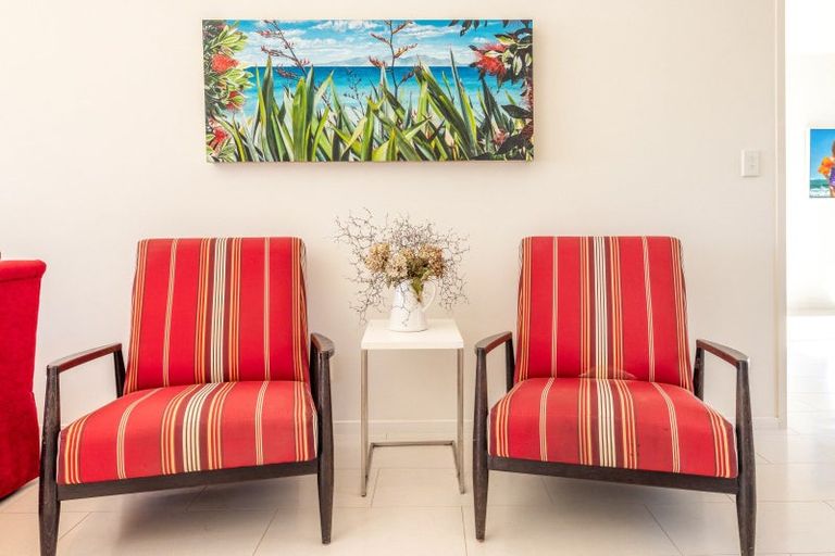 Photo of property in 2/28 Beach Parade, Oneroa, Waiheke Island, 1081