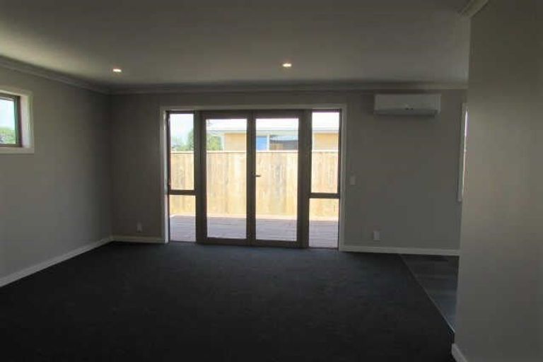 Photo of property in 9a Mcglashen Street, Motueka, 7120
