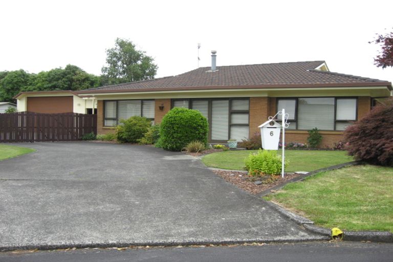 Photo of property in 6 Dalton Court, Pukekohe, 2120