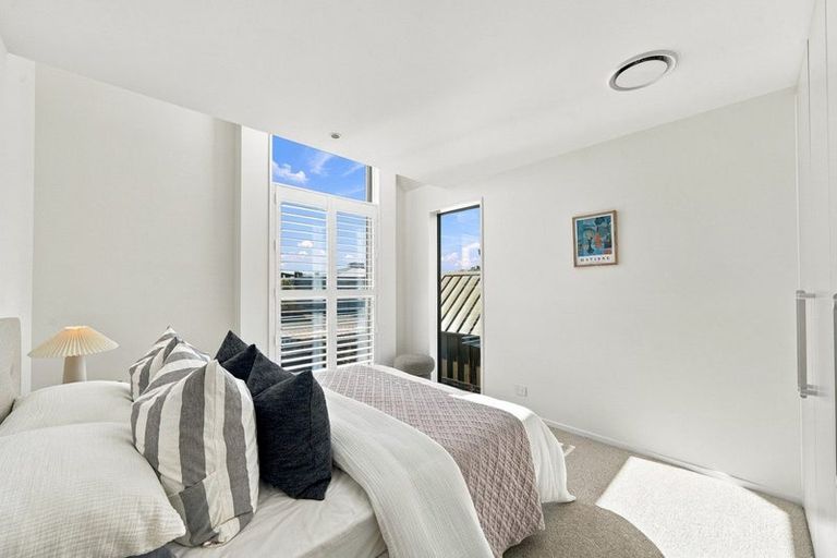 Photo of property in 183a Weston Road, St Albans, Christchurch, 8052