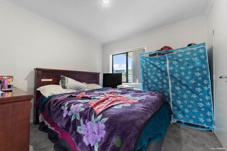Photo of property in 45 Makora Road, Massey, Auckland, 0614