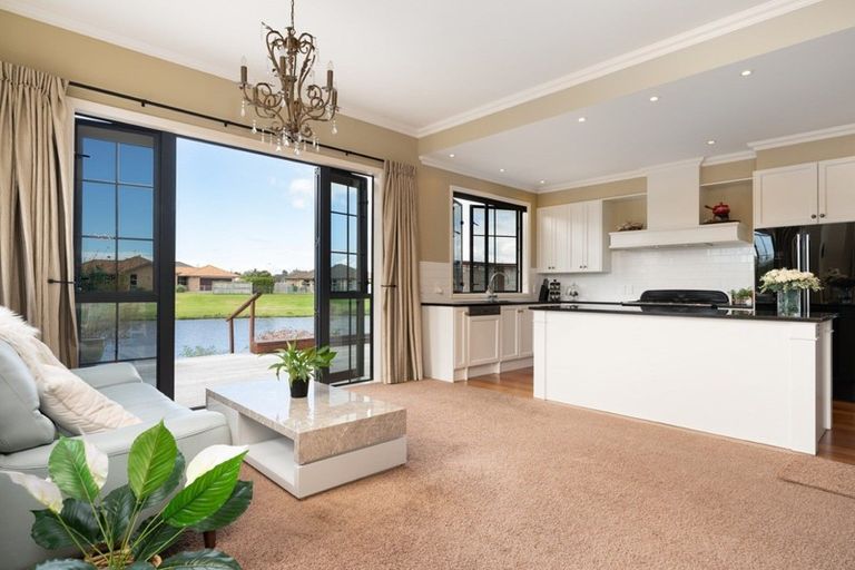 Photo of property in 166 Oriental Parade, Papamoa Beach, Papamoa, 3118