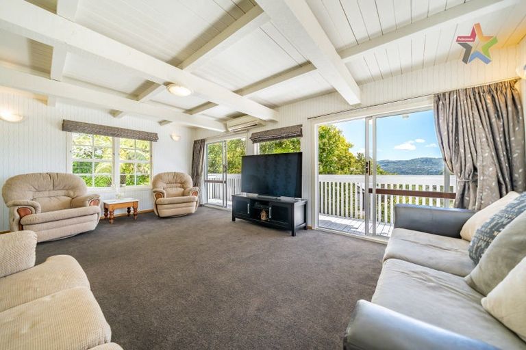 Photo of property in 4 Kerkwall Drive, Naenae, Lower Hutt, 5011