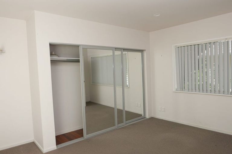 Photo of property in 45 Greenaway Road, Waikanae, 5036