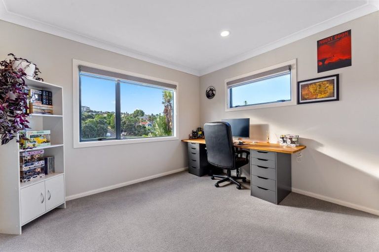 Photo of property in 22 Greenway Rise, Gulf Harbour, Whangaparaoa, 0930