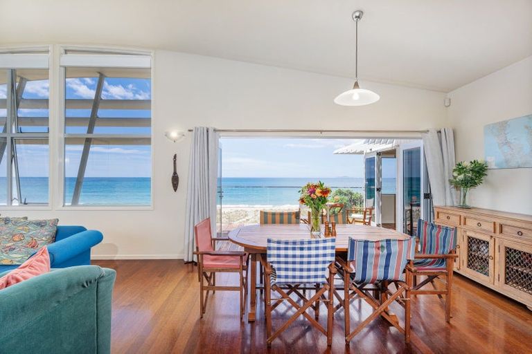 Photo of property in 92 Ocean Beach Road, Tairua, 3508