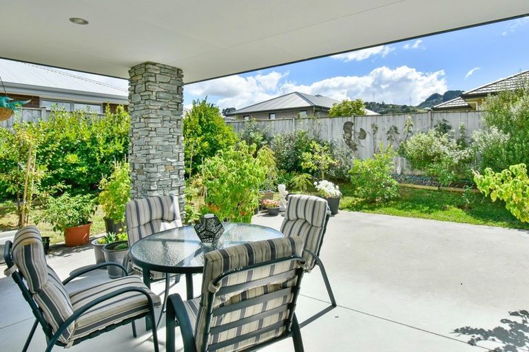 Photo of property in 126 Hillpark Drive, Pokeno, 2402