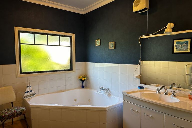 Photo of property in 92 Packard Road, Motupipi, Takaka, 7183