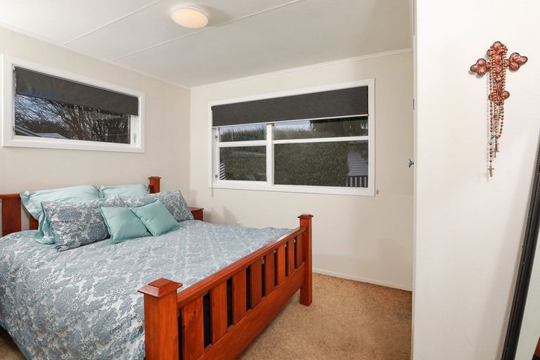 Photo of property in 99 Collins Road, Melville, Hamilton, 3206