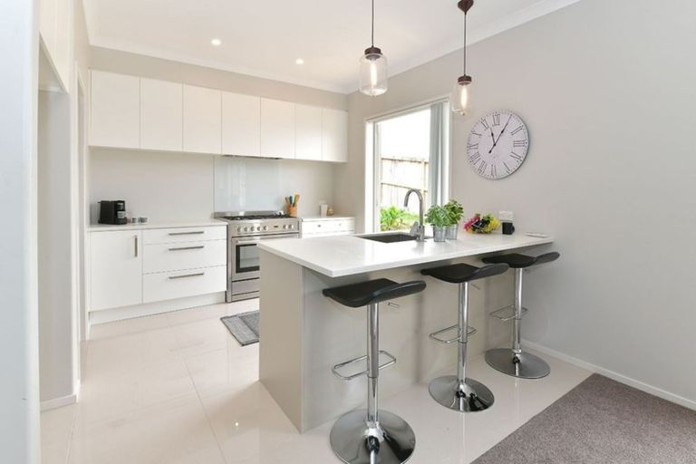 Photo of property in 6 Hapuka Close, Snells Beach, 0920