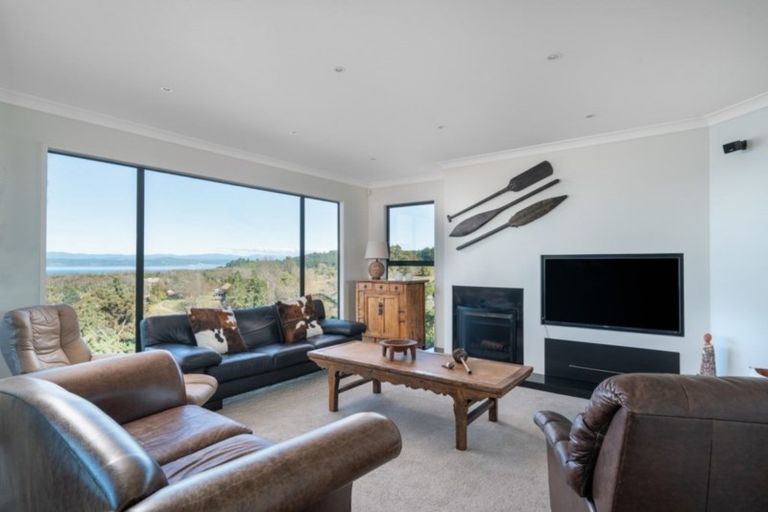 Photo of property in 2/71 Wakeman Road, Acacia Bay, Taupo, 3330