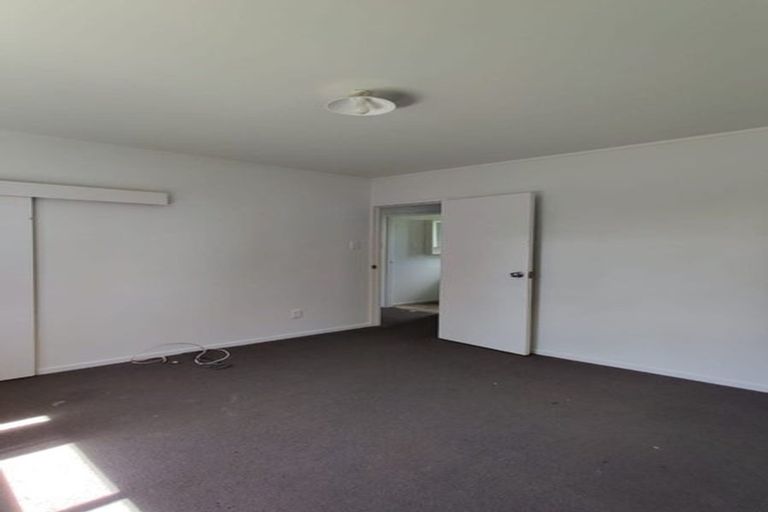 Photo of property in 1 Elmwood Place, Manurewa, Auckland, 2102