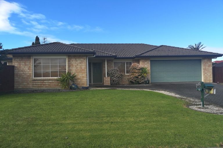 Photo of property in 1/16 Glanworth Place, Dannemora, Auckland, 2016