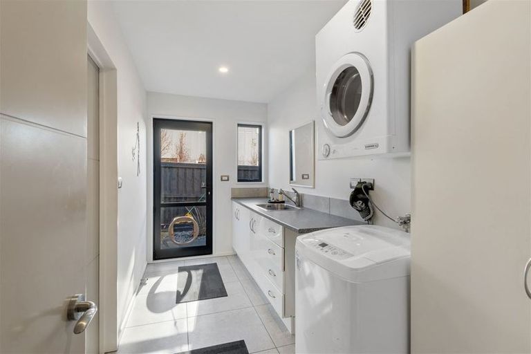 Photo of property in 152 Penruddock Rise, Westmorland, Christchurch, 8025