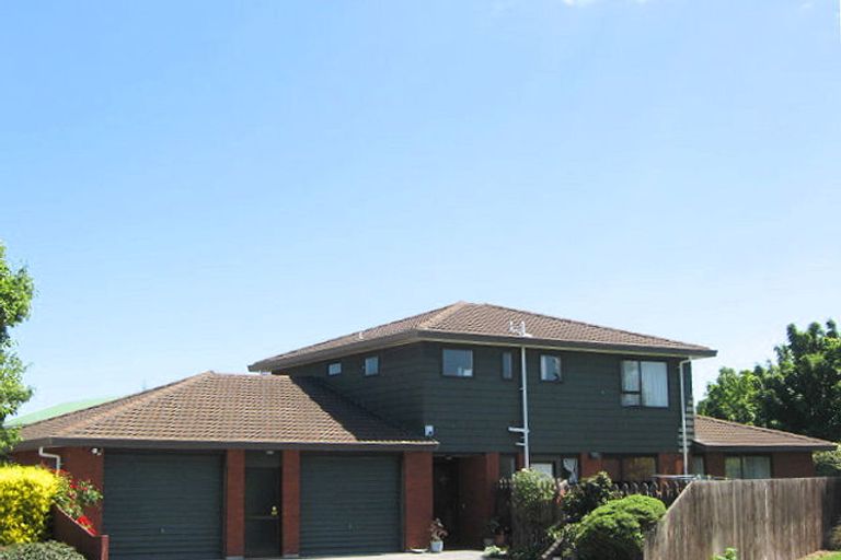 Photo of property in 11 Langham Place, Redwood, Christchurch, 8051