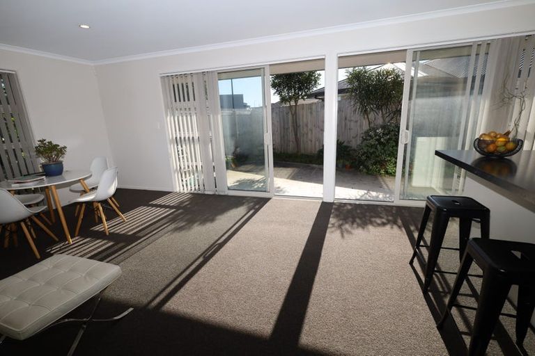 Photo of property in 16 Te Kio Crescent, Papamoa Beach, Papamoa, 3118