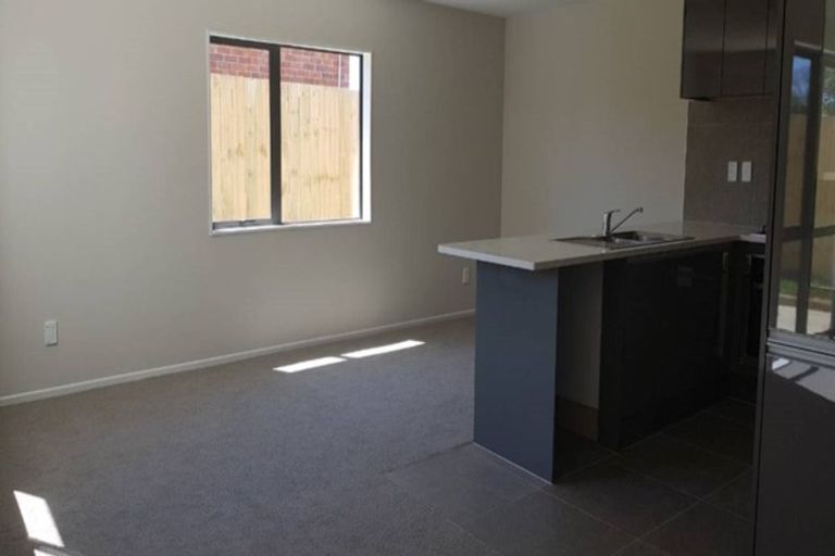 Photo of property in 54b Cambridge Terrace, Papatoetoe, Auckland, 2025