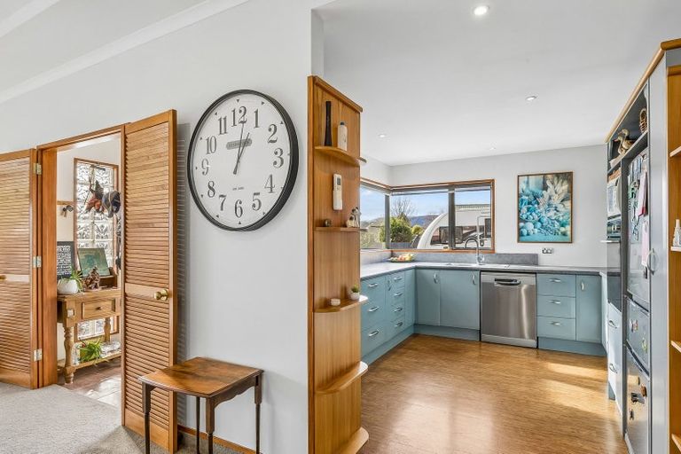 Photo of property in 18 Rowan Place, Mosgiel, 9024