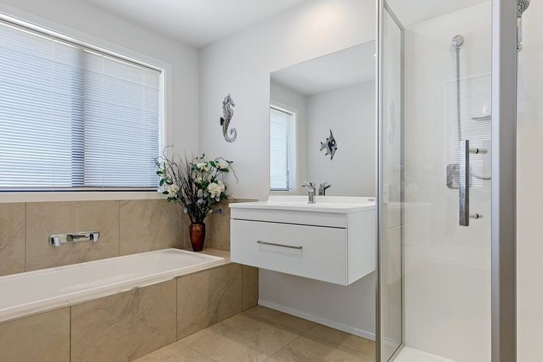 Photo of property in 3 Rosewood Drive, Amberley, 7410