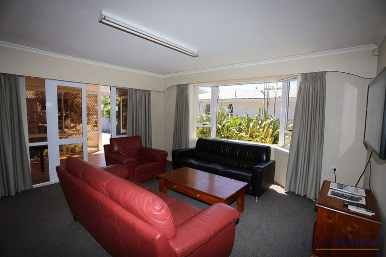 Photo of property in 126 Waimairi Road, Ilam, Christchurch, 8041