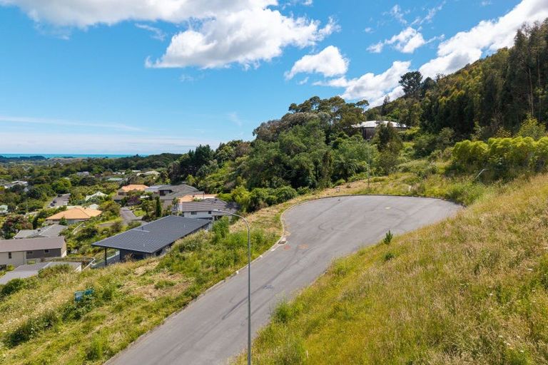 Photo of property in 108 Kakariki Grove, Waikanae, 5036