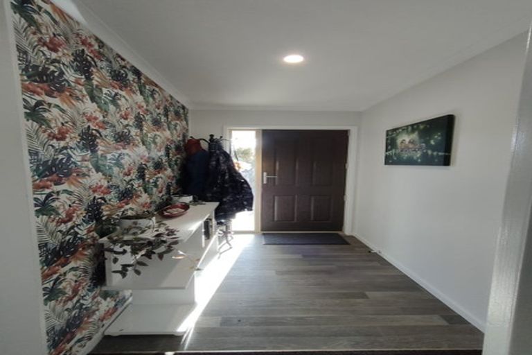 Photo of property in 12 Rangeview Road, Te Kauwhata, 3710