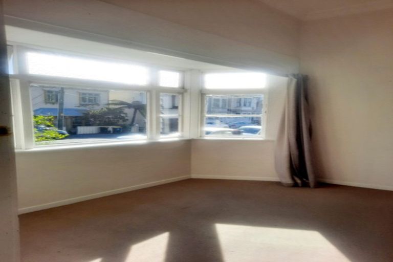 Photo of property in 95 Roxburgh Street, Mount Victoria, Wellington, 6011