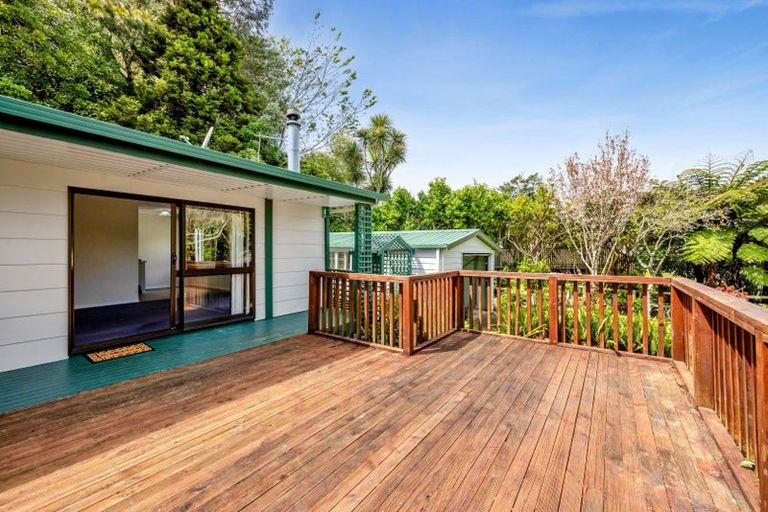 Photo of property in 2/29 Cumberland Street, Merrilands, New Plymouth, 4312