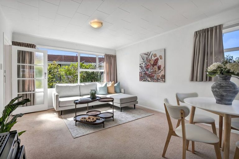 Photo of property in 3/3 Bulteel Street, New Plymouth, 4310