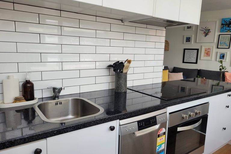 Photo of property in Hume House, 1/152 The Terrace, Wellington Central, Wellington, 6011