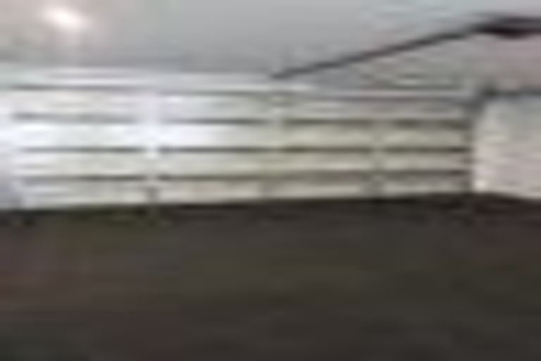 Photo of property in 3 Frederick Place, Whalers Gate, New Plymouth, 4310