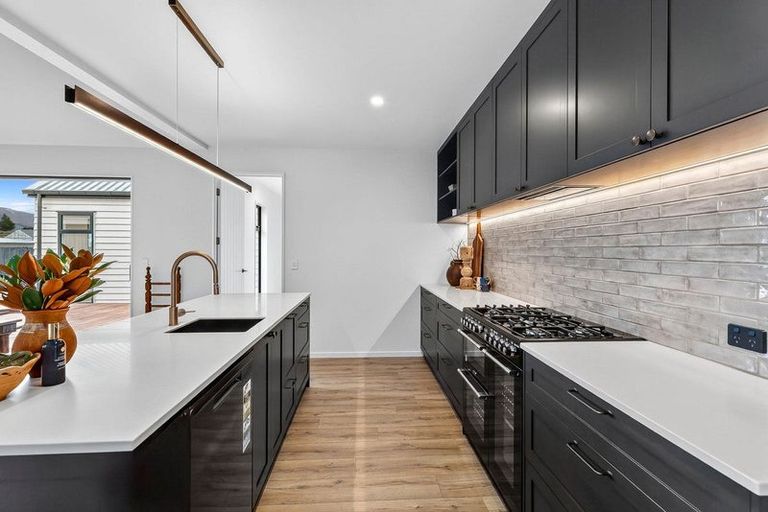 Photo of property in 39 Atkins Road, Luggate, Wanaka, 9382