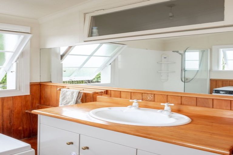 Photo of property in 1/79 Beach Road, Tahunanui, Nelson, 7011