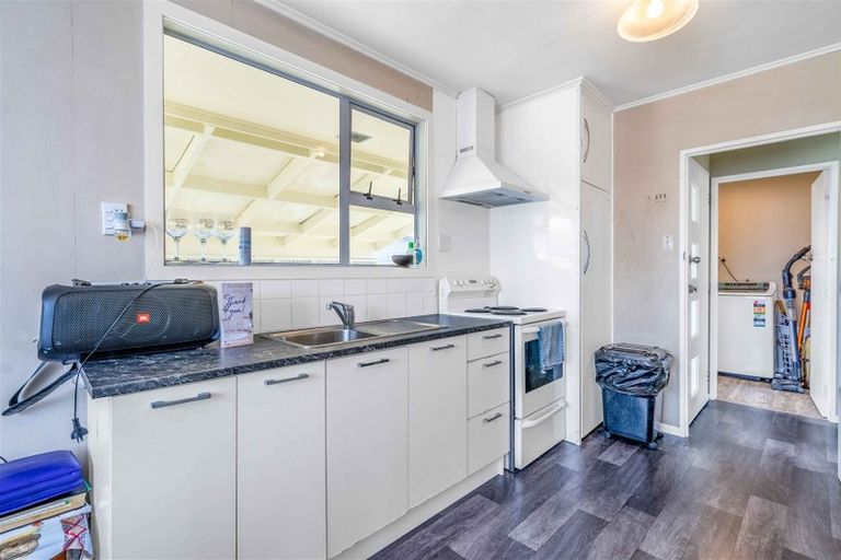 Photo of property in 10 Lauder Crescent, Heidelberg, Invercargill, 9812