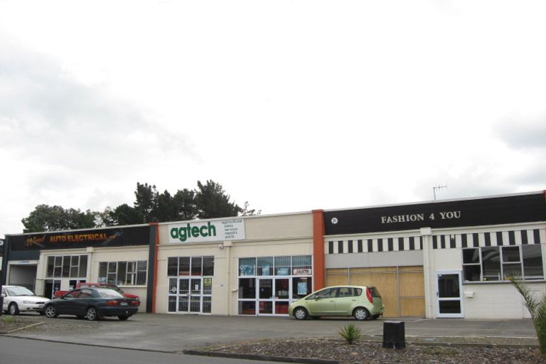 Photo of property in 276 Queen Street, Pukekohe, 2120