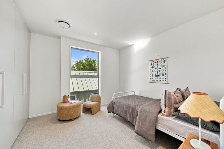 Photo of property in 183a Weston Road, St Albans, Christchurch, 8052