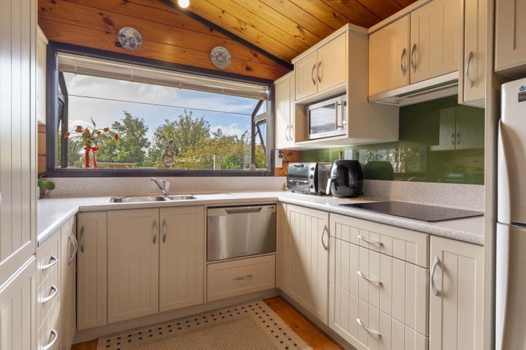 Photo of property in 30 Cassandra Street, Stratford, 4332