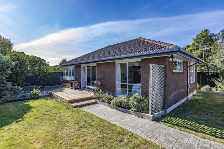 Photo of property in 12b Chardale Street, Avondale, Christchurch, 8061