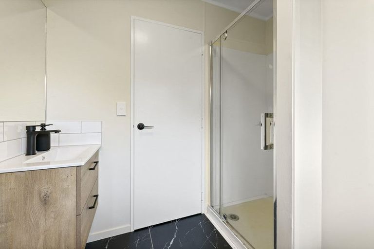 Photo of property in 60b Alfriston Road, Manurewa East, Auckland, 2102