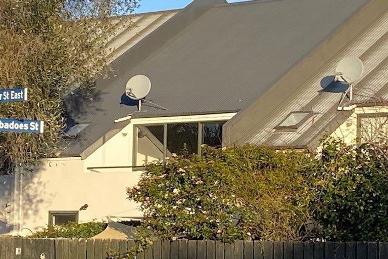 Photo of property in 2/140 Chester Street East, Christchurch Central, Christchurch, 8011