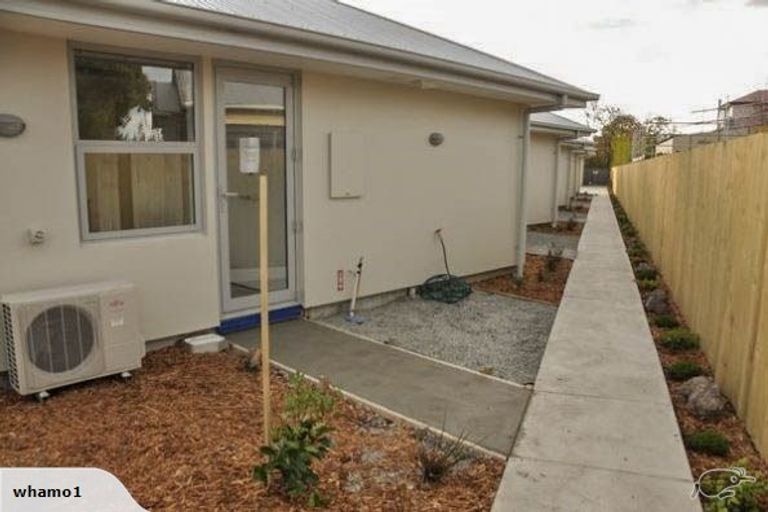Photo of property in 135 Edgeware Road, St Albans, Christchurch, 8014