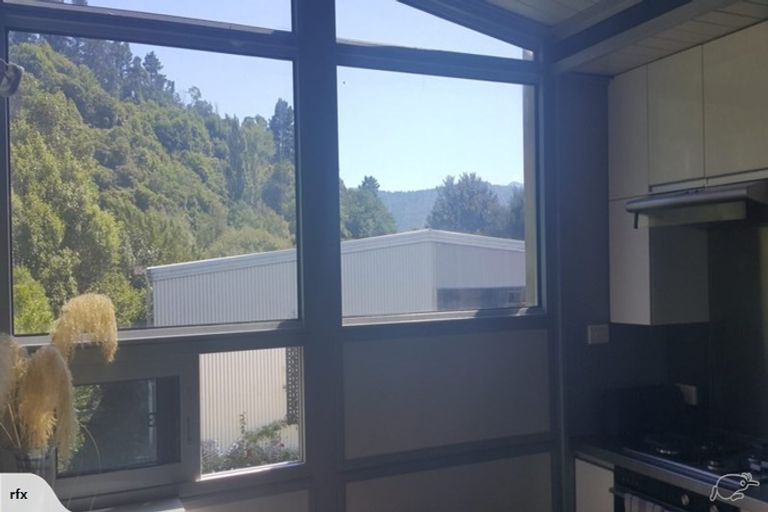 Photo of property in 16 Lawrence Street, Havelock, 7100