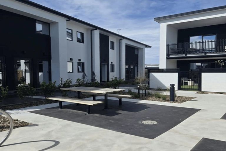 Photo of property in 6/75 Ferry Road, Christchurch Central, Christchurch, 8011