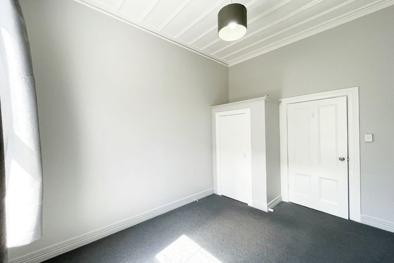 Photo of property in 30 Potatau Street, Grey Lynn, Auckland, 1021
