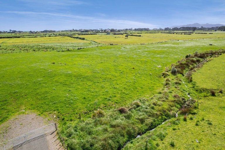 Photo of property in 7104 South Road, Warea, New Plymouth, 4381