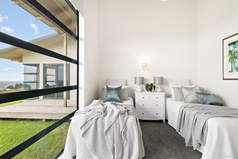 Photo of property in 288 Maxted Road, Bombay, Drury, 2579