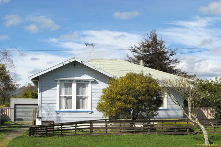 Photo of property in 44 Vogel Street, Shannon, 4821