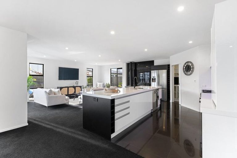 Photo of property in 8 Chimera Street, Pegasus, 7612