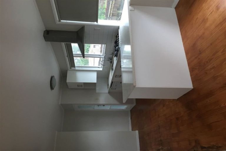 Photo of property in 58 Universal Drive, Henderson, Auckland, 0610